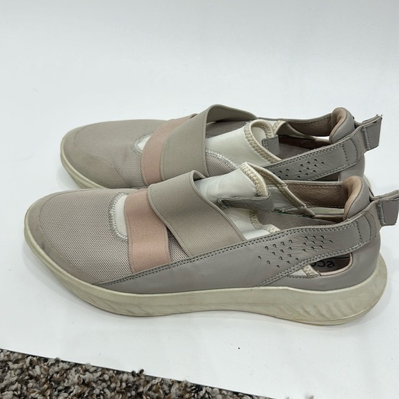 Ecco ST.1 lite slip on shoes size 8-8.5 - Picture 1 of 11